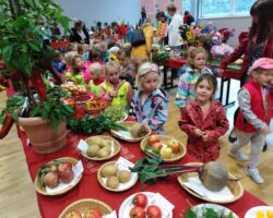 Z výstavy Zahrádkářského svazu